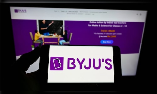 सुप्रीम कोर्ट ने BYJU’S के खिलाफ दिवालियापन की कार्यवाही फिर से शुरू की