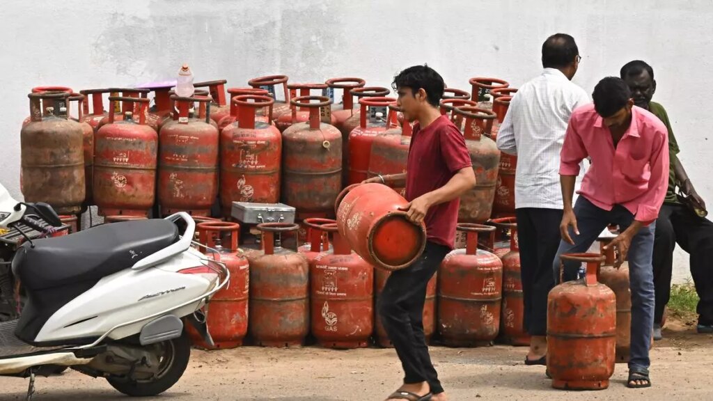 100 दिन की उपलब्धि: गेल 3.5 एमएससीएमडी प्राकृतिक गैस के लिए पृथक क्षेत्रों को राष्ट्रीय ग्रिड से जोड़ेगा