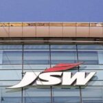 JSW स्टील Q2 परिणाम: शुद्ध लाभ सालाना 85% गिरकर ₹404 करोड़, राजस्व 11% कम